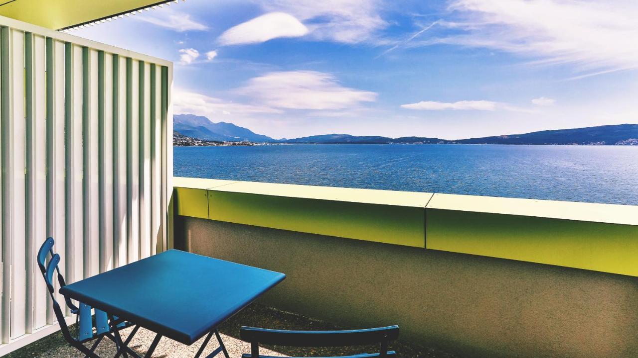 Carine Hotel Park Bijela Exteriör bild